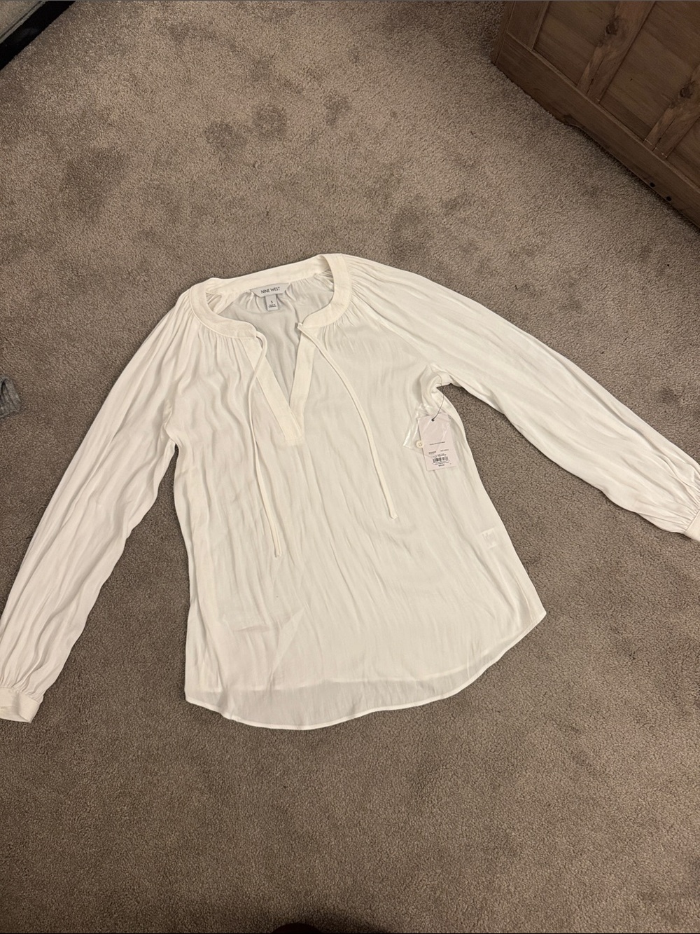 Nine West Cream V-Neck Peasant Tunic Top